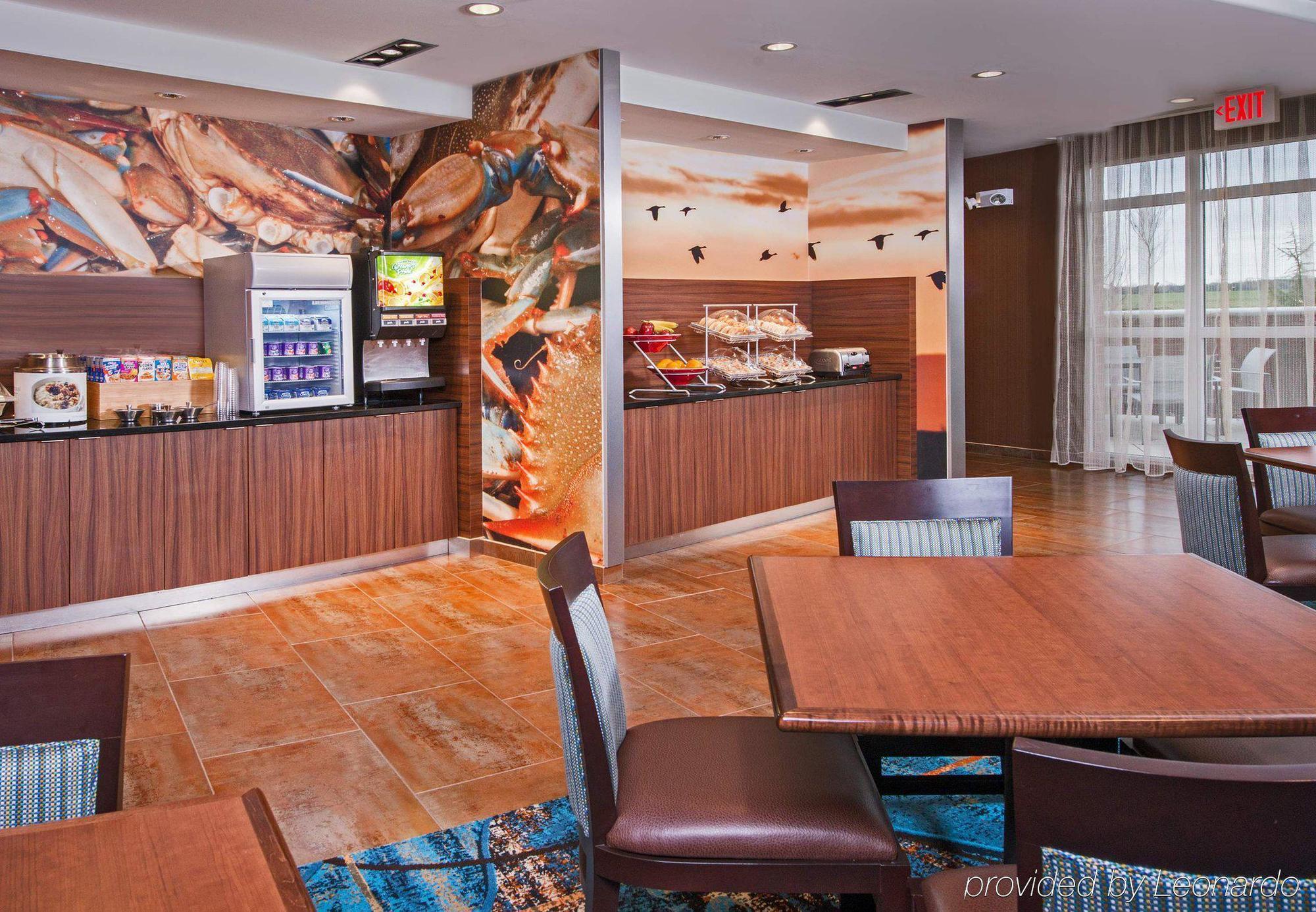 Fairfield & By Marriott 3* Easton